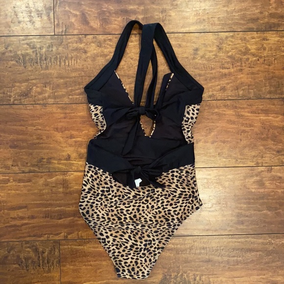 One piece leopard swimsuit - Picture 2 of 3